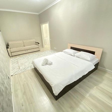 Whitehome In Panorama Park Astana Zewnętrze zdjęcie
